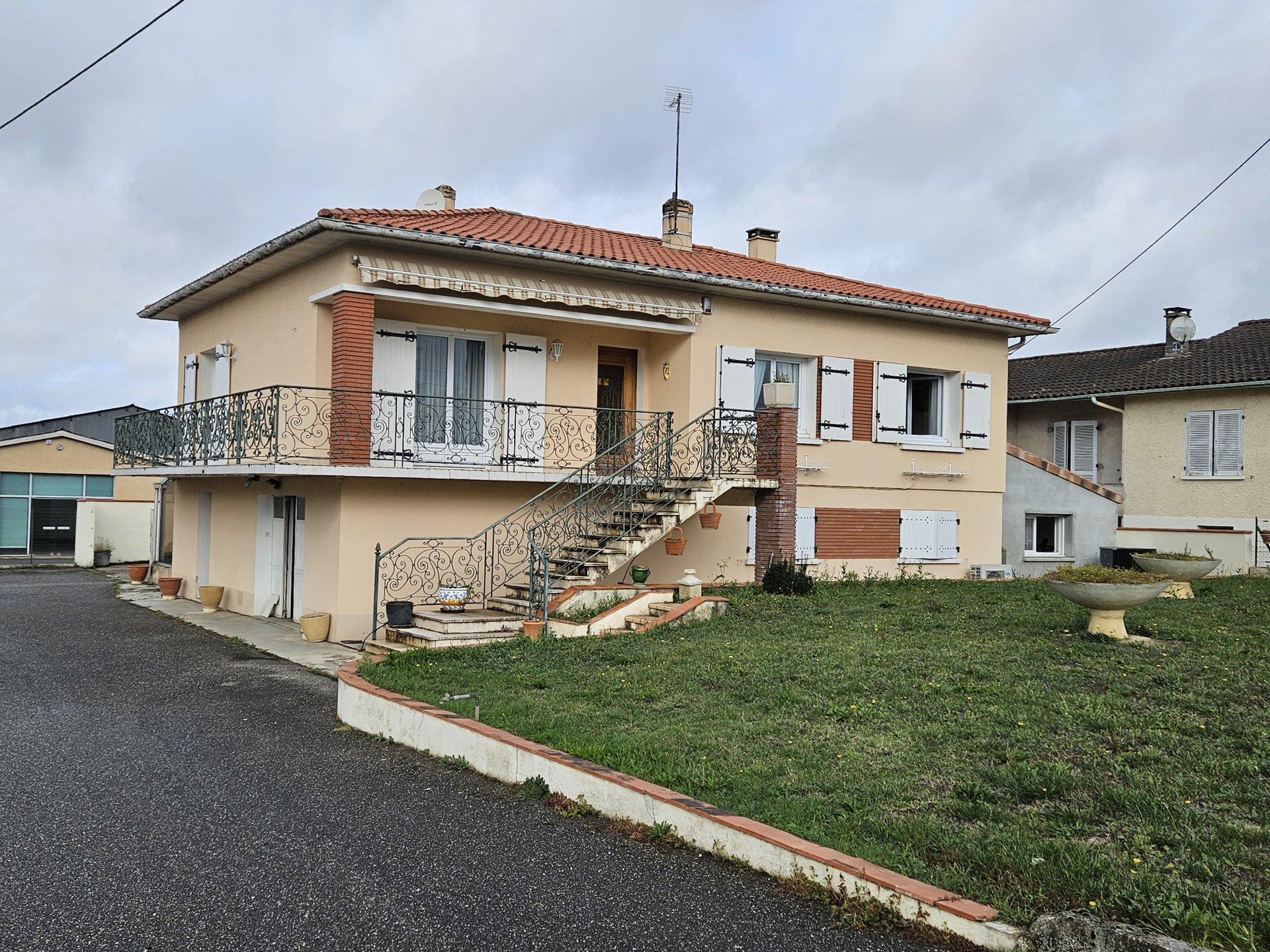Maison à vendre, 174m², Gontaud-de-Nogaret