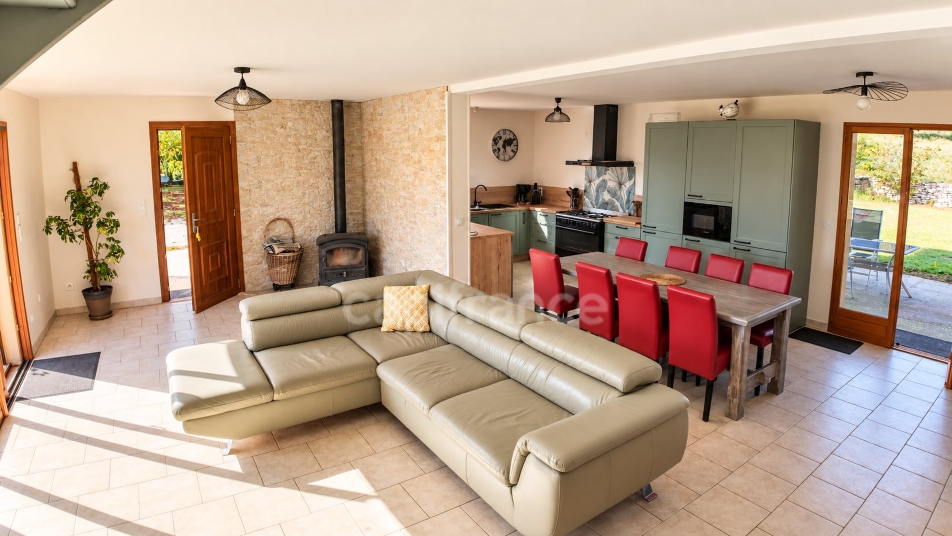 Maison à vendre, 140m², Saint-Aubin-de-Nabirat