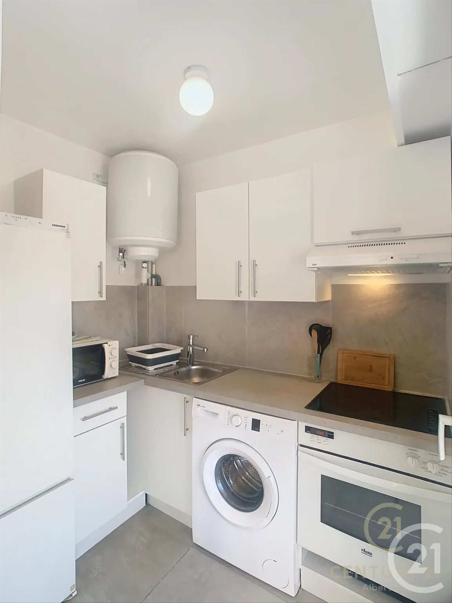 Appartement à louer, 26m², Vallauris