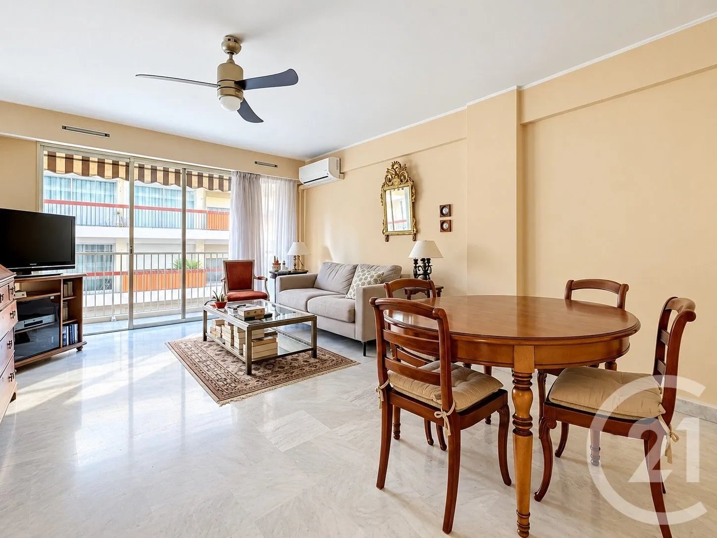 Appartement à vendre, 73m², Antibes
