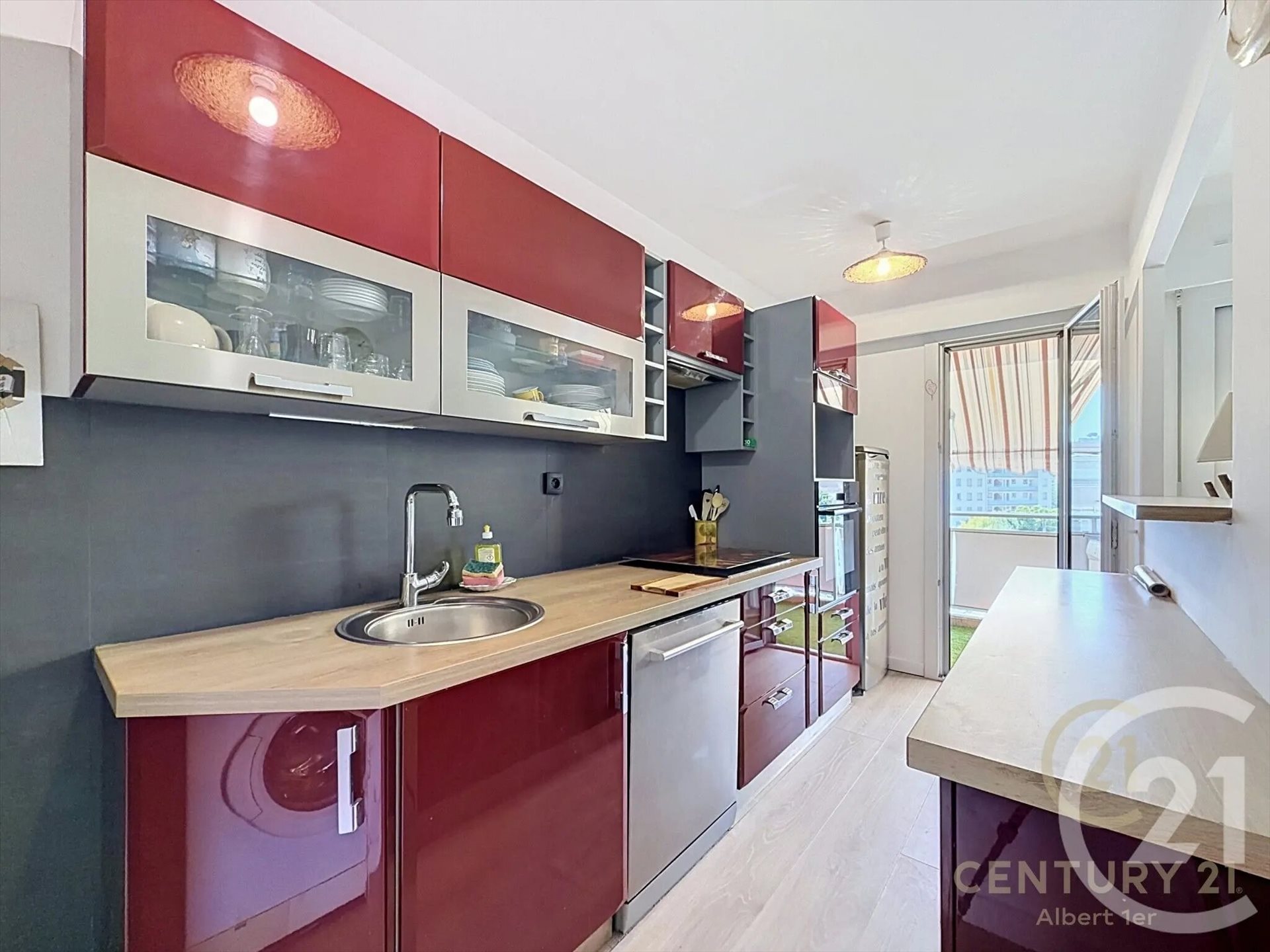 Appartement à louer, 56m², Vallauris