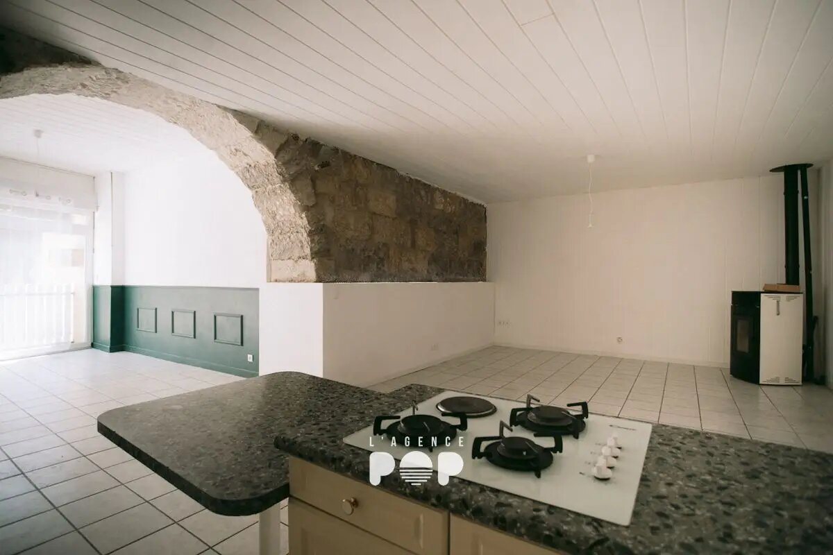 Maison à louer, 133m², Agonac