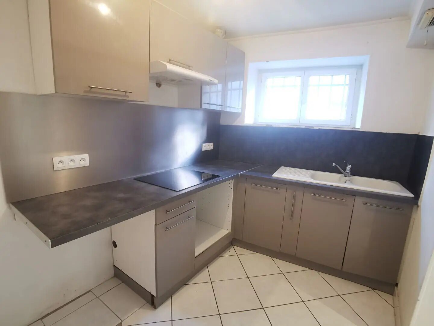 Maison à louer, 65m², Épernon