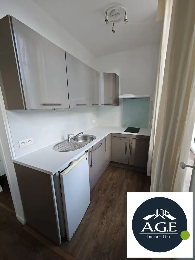 Appartement à louer, 17m², Nogent-le-Roi