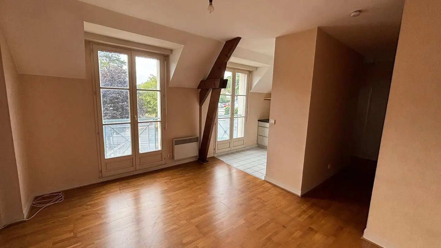 Appartement à louer, 38m², Pierres