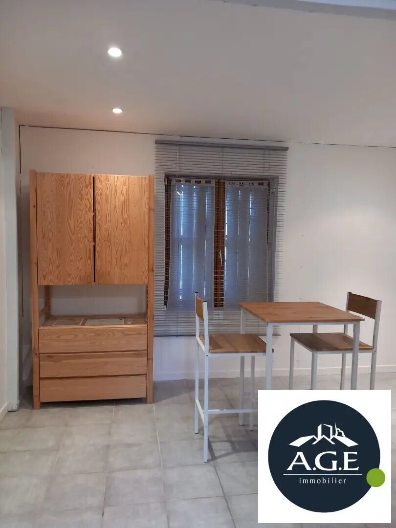 Maison à vendre, 28m², Épernon