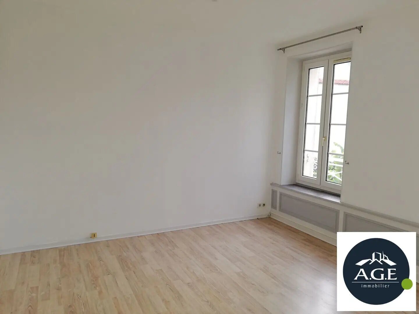 Appartement à louer, 27m², Nogent-le-Roi