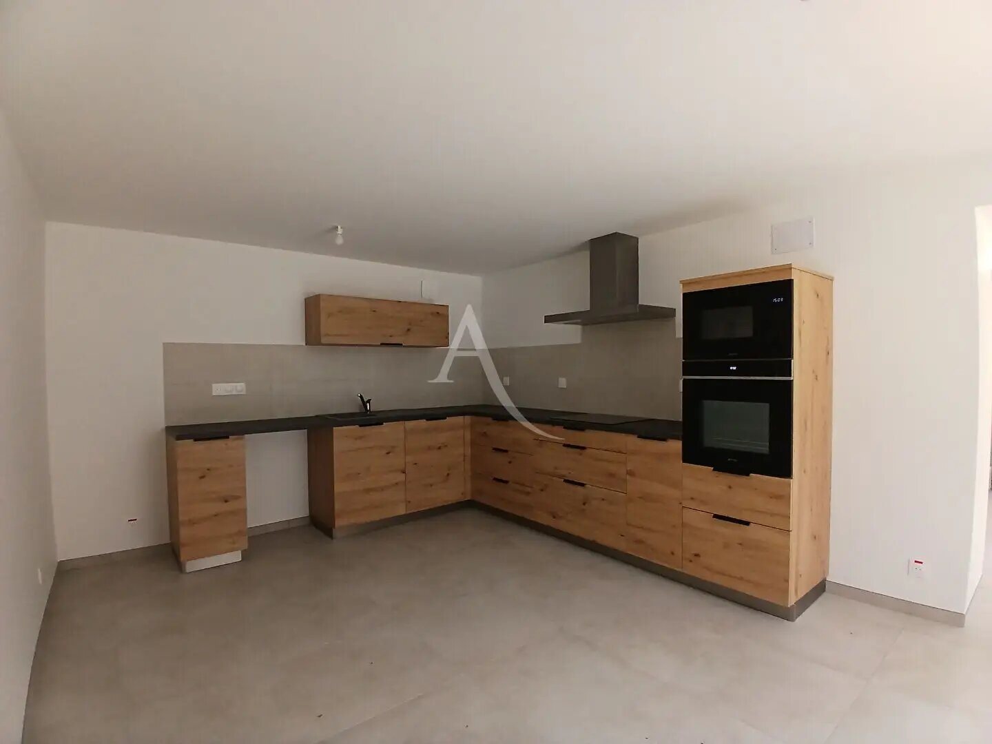 Maison à louer, 135m², Aubigné-sur-Layon