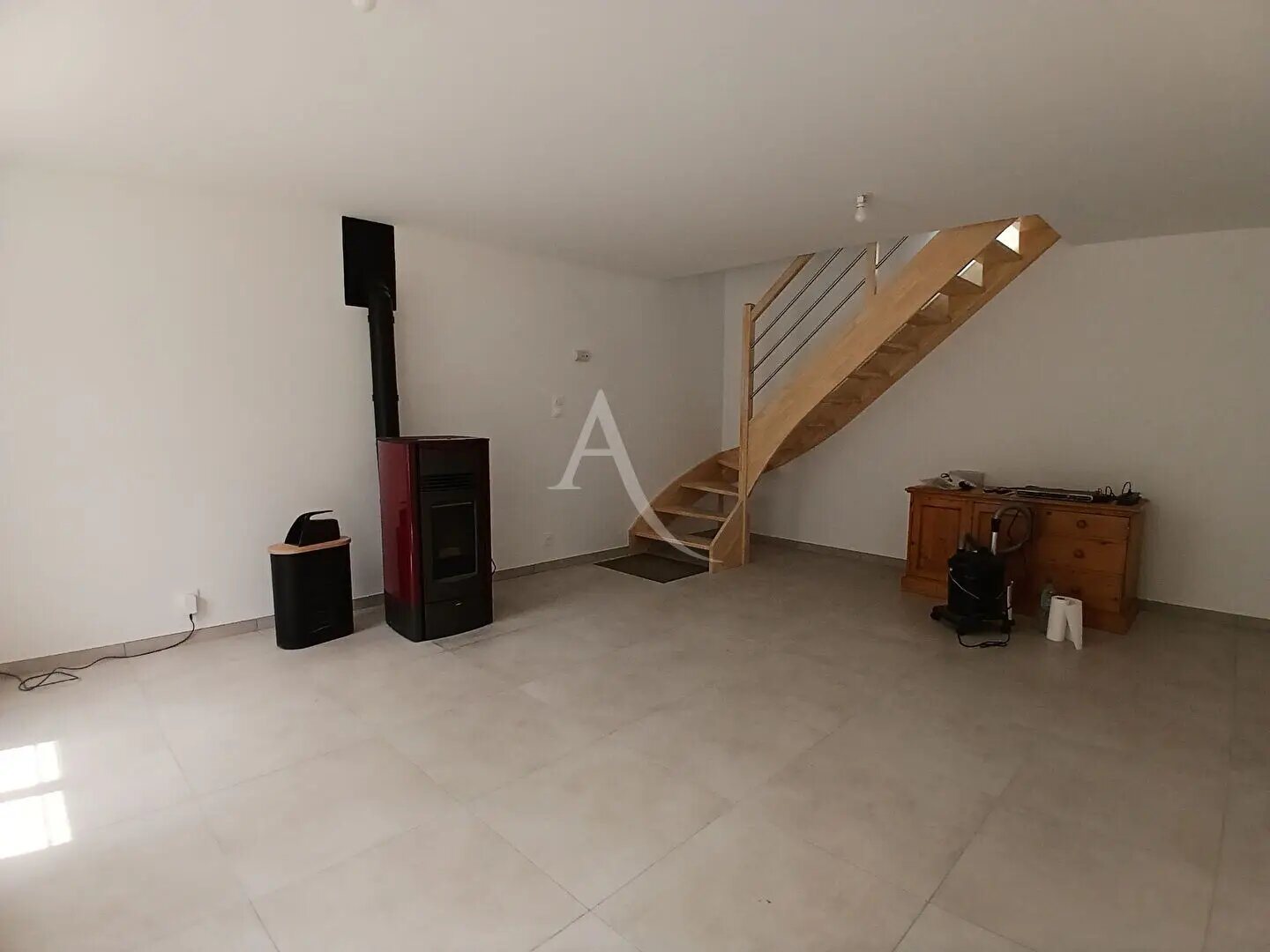 Maison à louer, 135m², Aubigné-sur-Layon