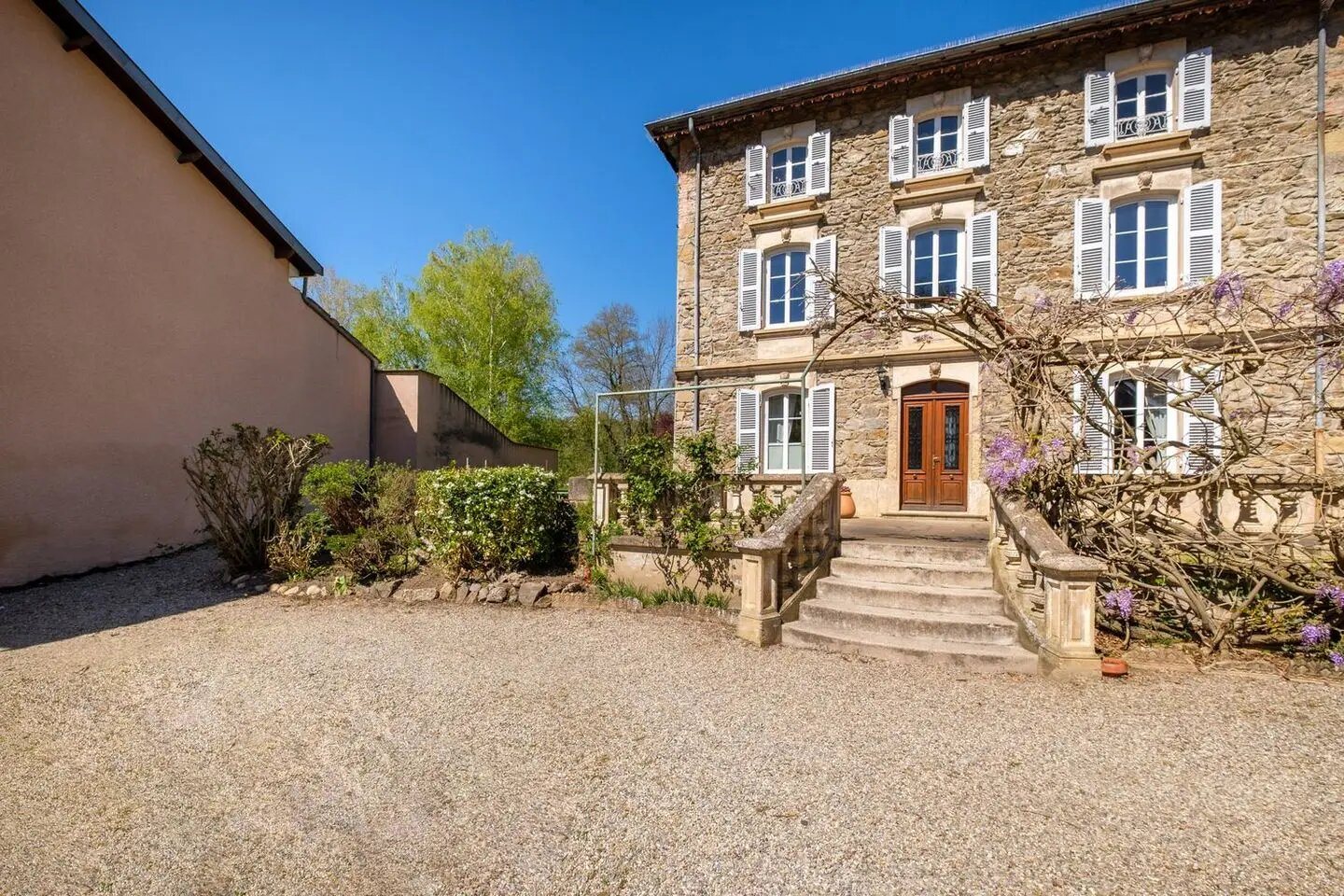 Maison à vendre, 330m², Sérézin-du-Rhône