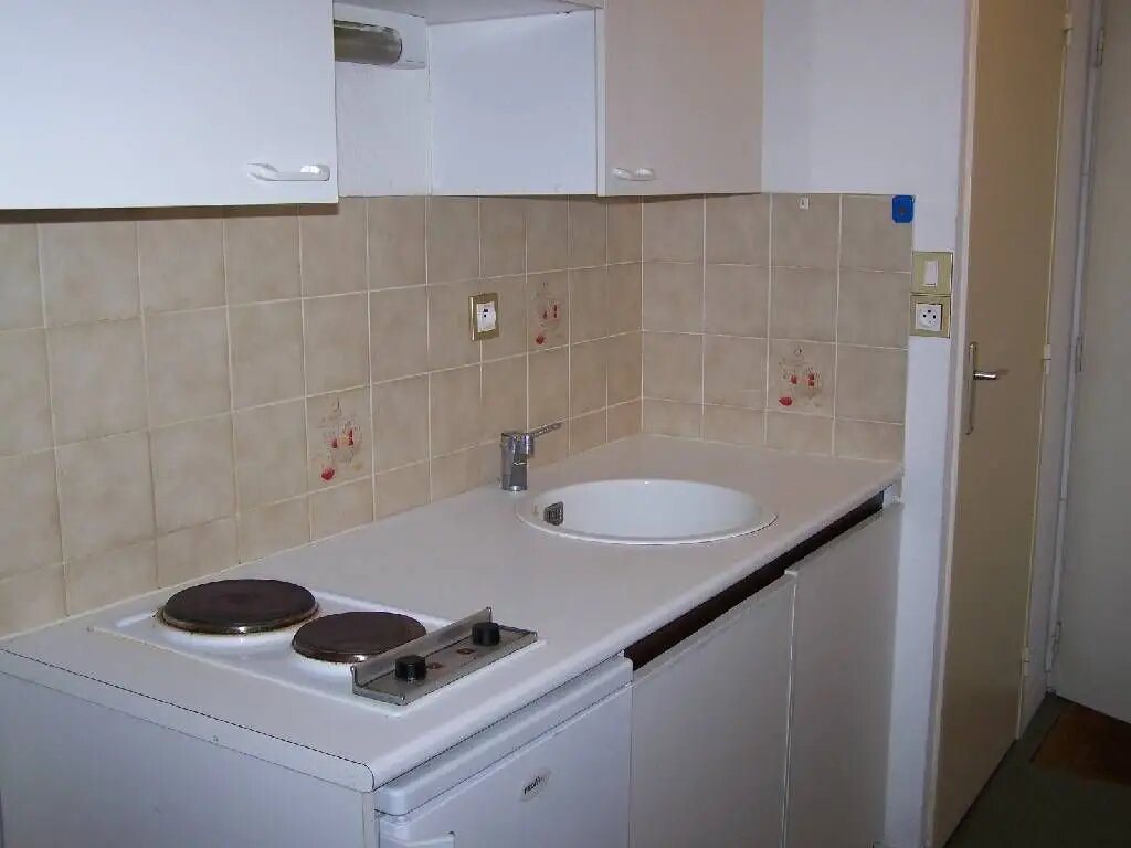 Appartement à louer, 27m², Mont-Saint-Aignan
