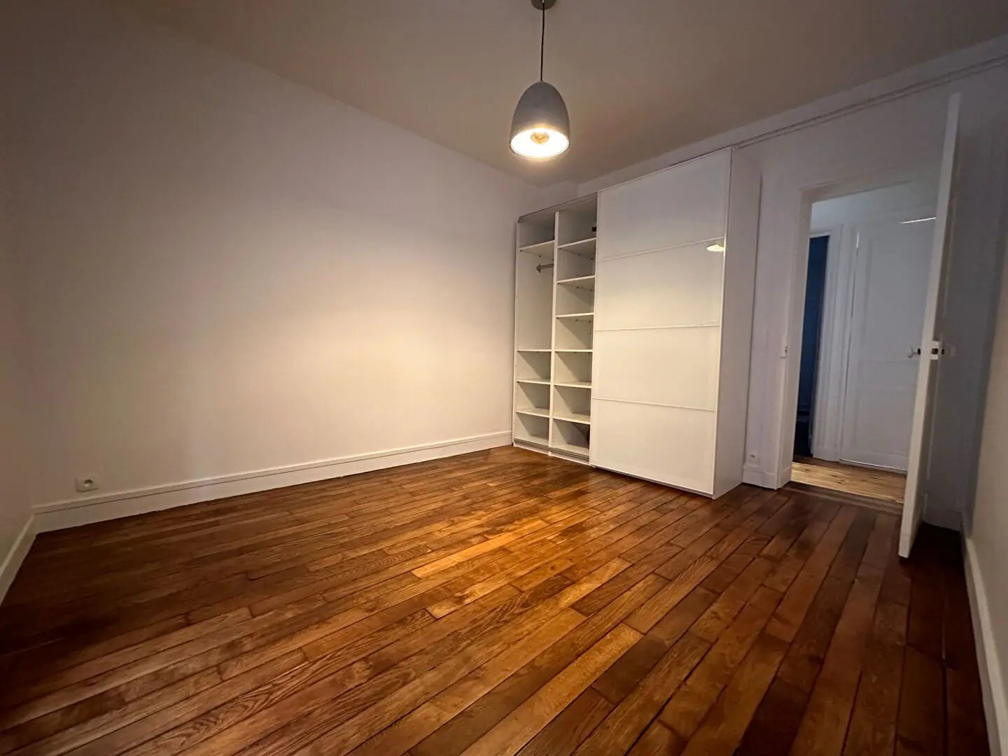Appartement à louer, 47m², Levallois-Perret