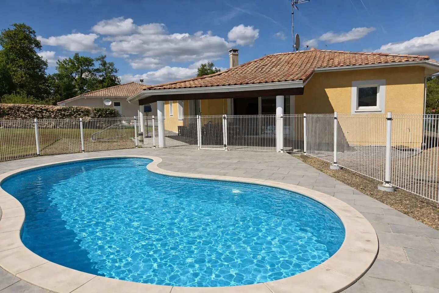 Maison à vendre, 124m², Ygos-Saint-Saturnin