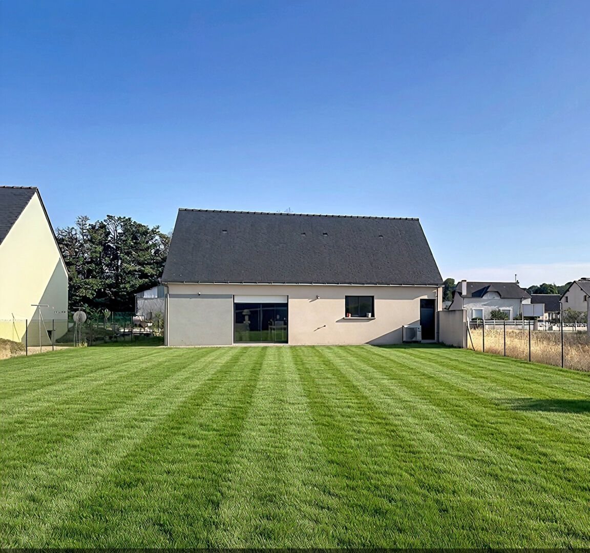 Maison à vendre, 99m², Vernoil-le-Fourrier