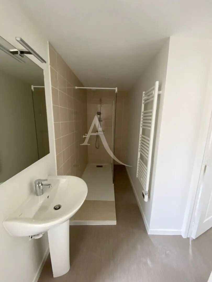Appartement à louer, 38m², Baugé