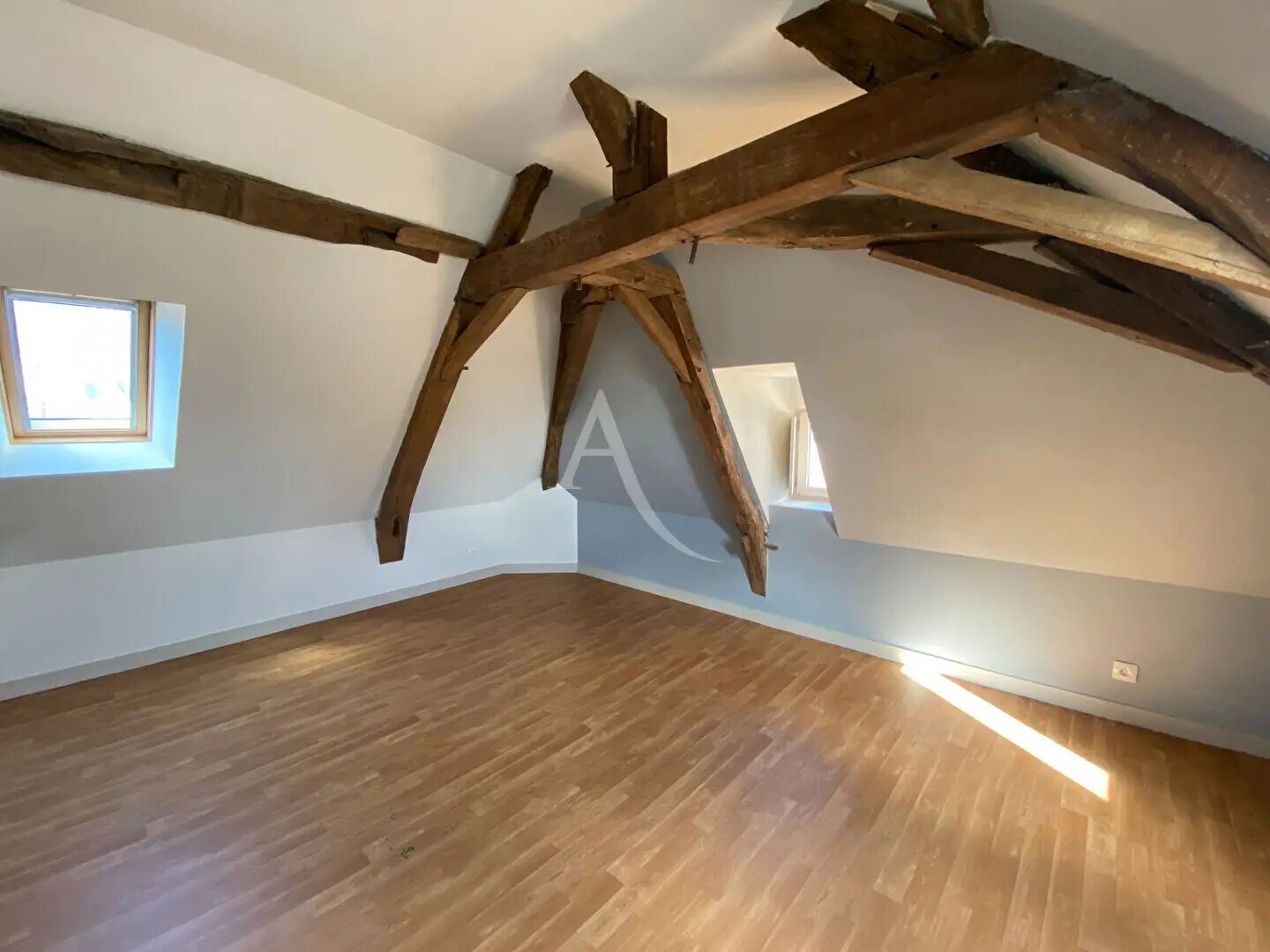 Maison à louer, 76m², Baugé