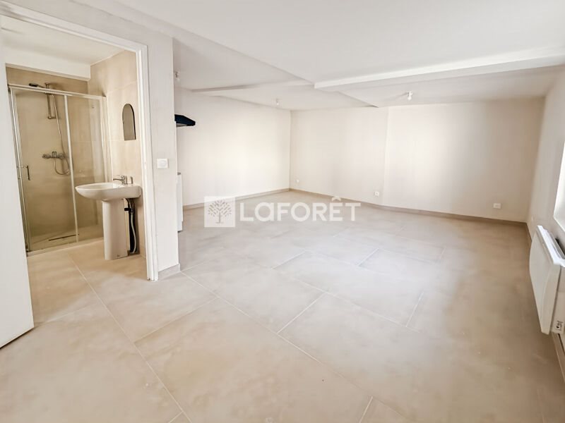 Appartement à louer, 28m², Cires-lès-Mello