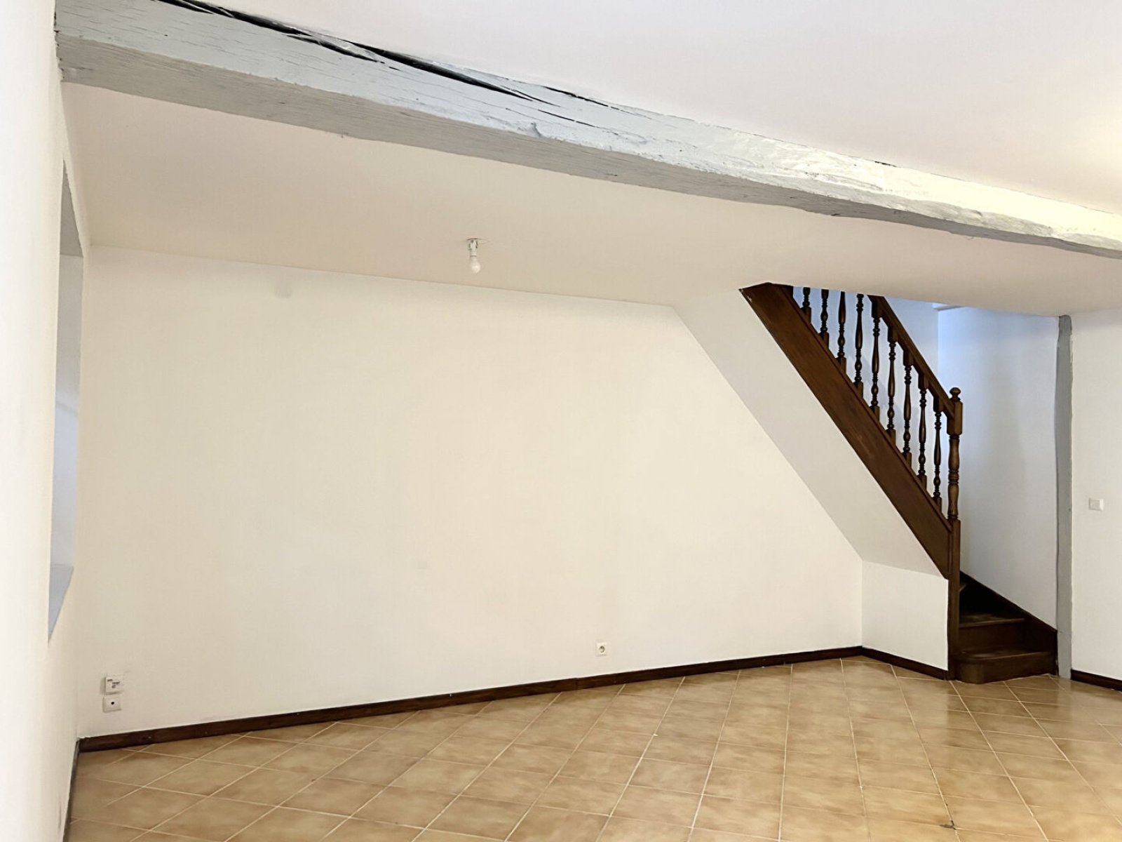 Maison à vendre, 77m², Bassou