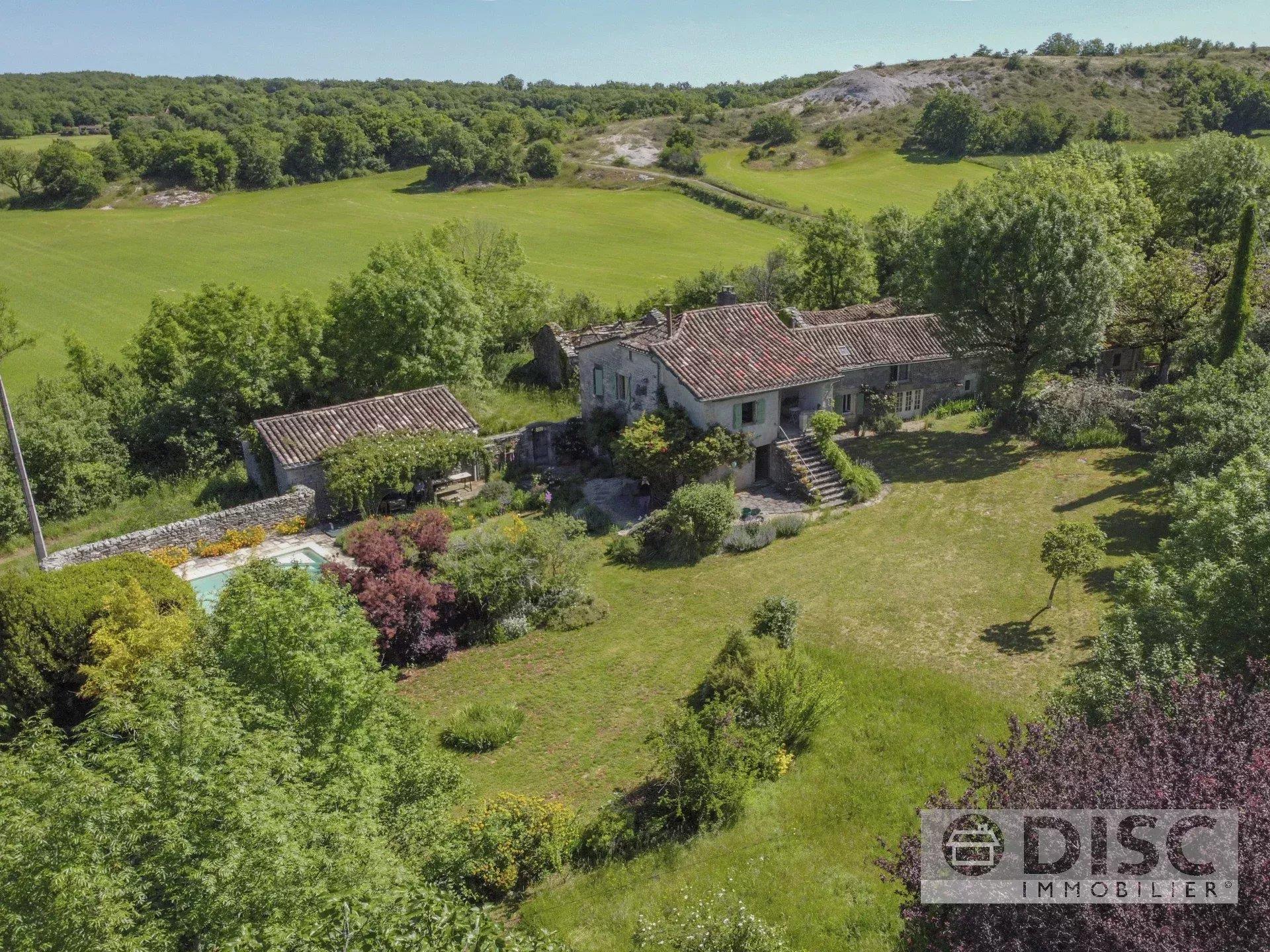 Maison à vendre, 213m², Caylus