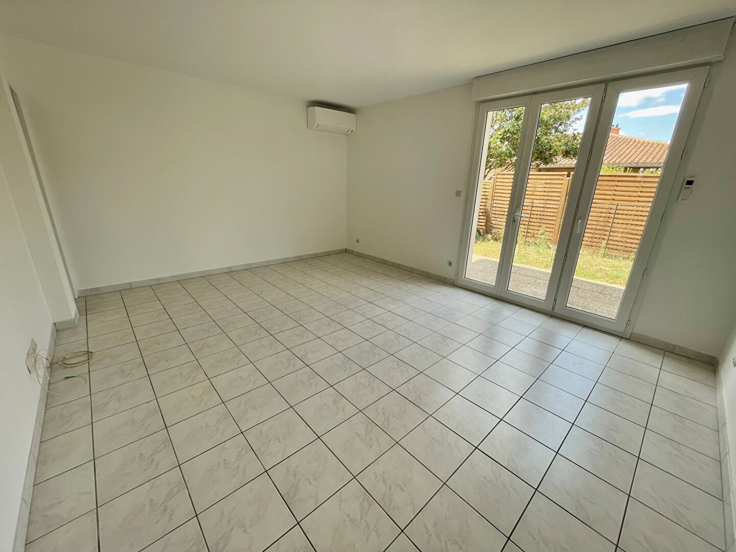 Maison à louer, 71m², L'Isle-Jourdain