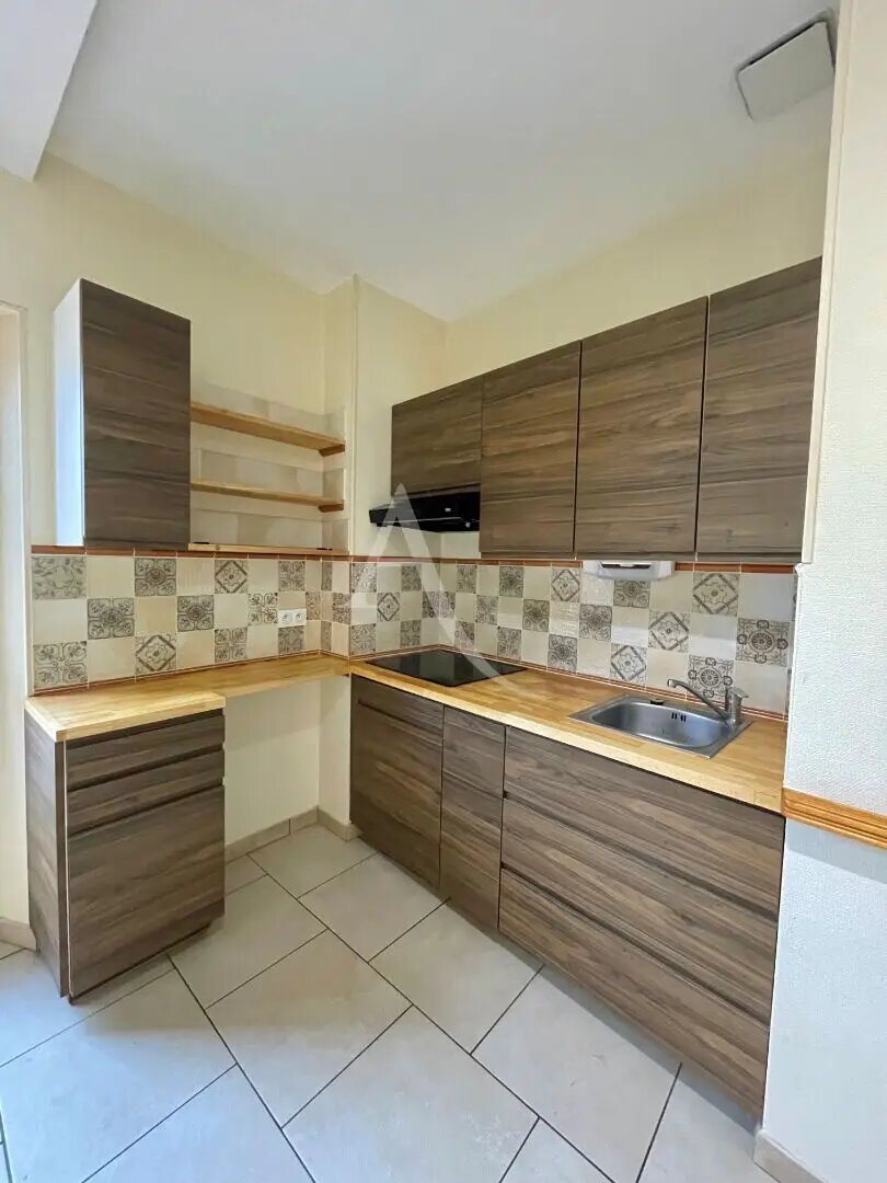 Appartement à louer, 30m², L'Isle-Jourdain