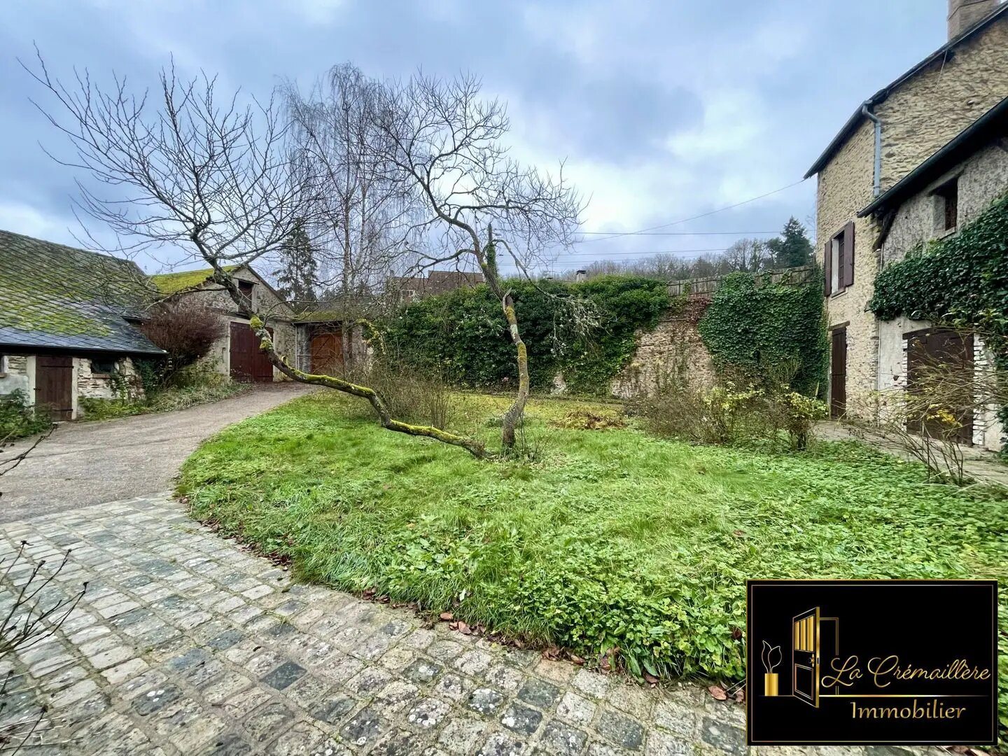 Maison à vendre, 250m², Sermaise