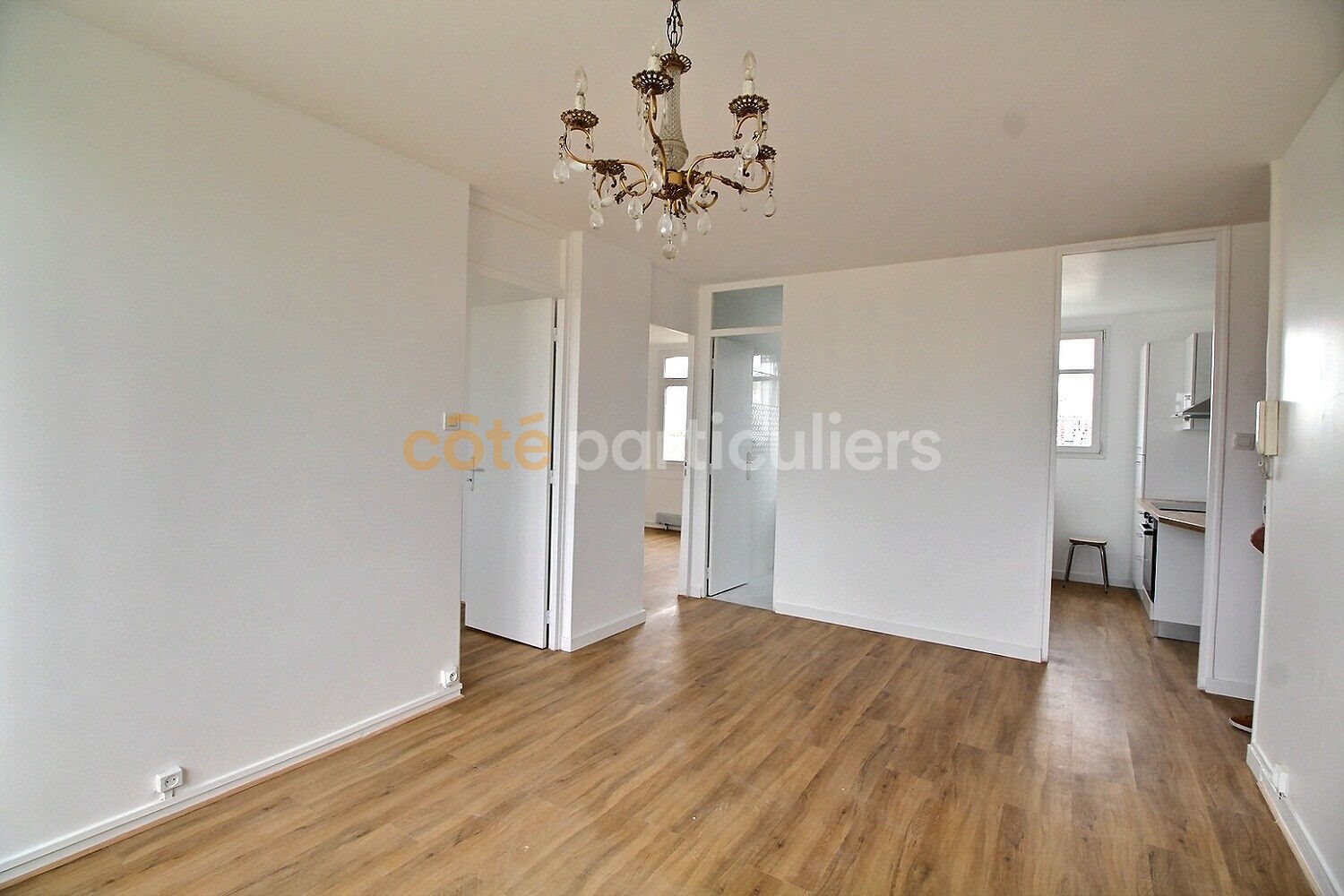 Appartement à louer, 47m², Châtillon