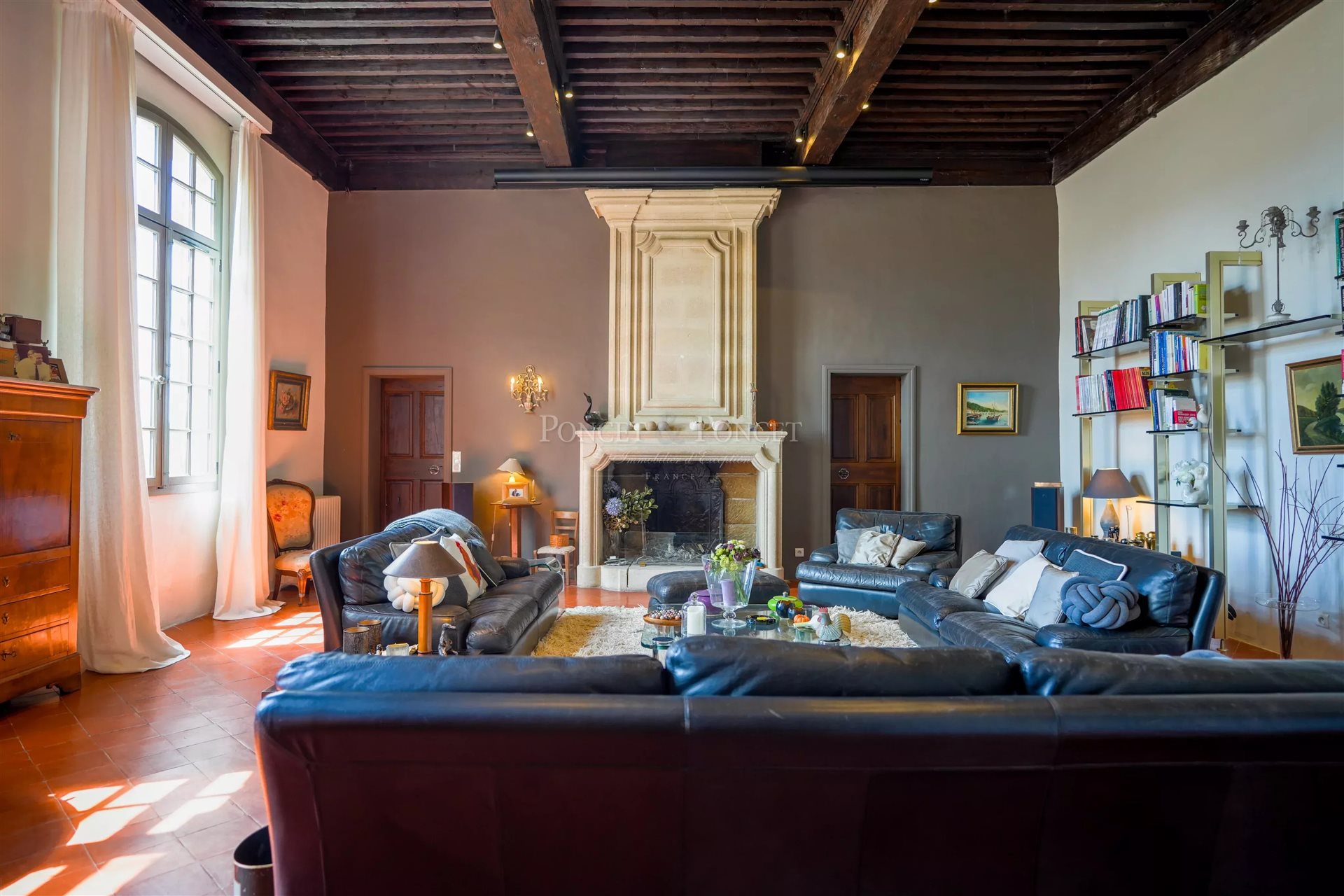 Maison à vendre, 451m², Uzès