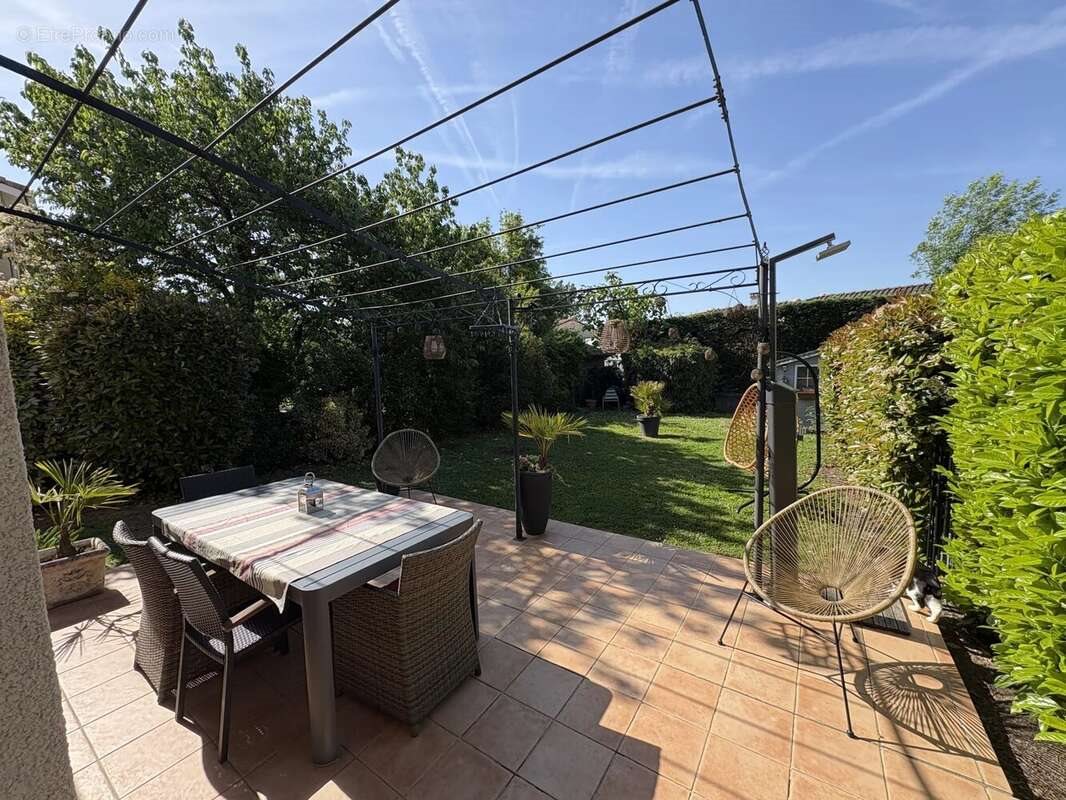 Maison à vendre, 85m², La Salvetat-Saint-Gilles