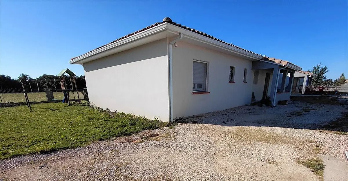 Maison à vendre, 96m², Bérat