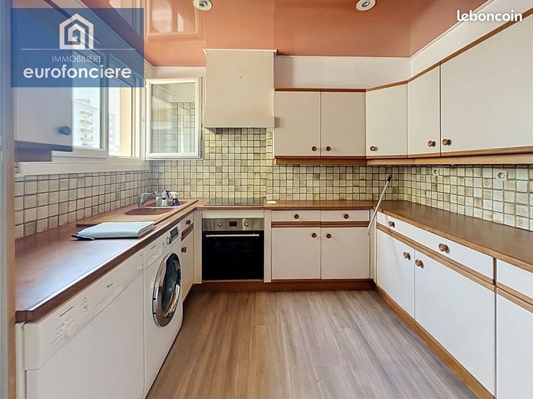 Appartement à louer, 82m², Saint-André-les-Vergers