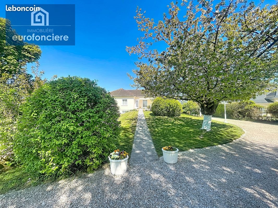 Maison à vendre, 108m², Saint-Lyé