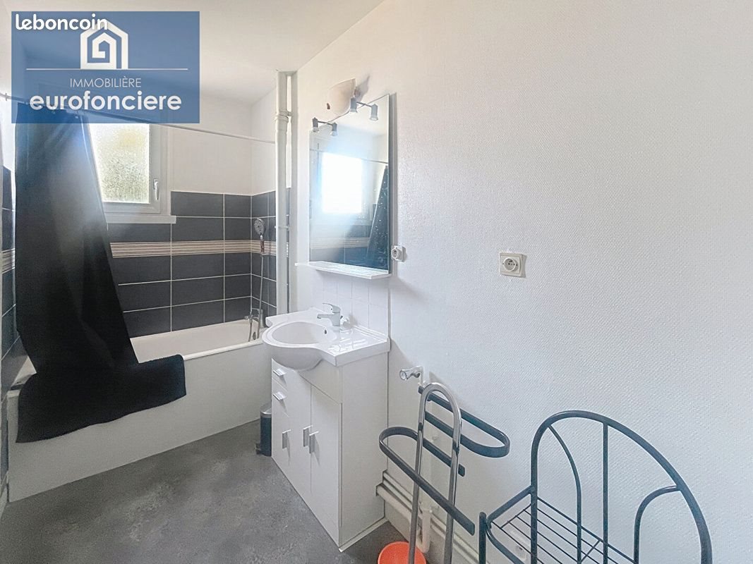 Appartement à vendre, 45m², Saint-Julien-les-Villas