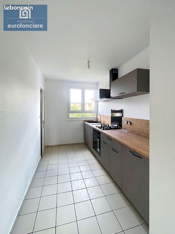Appartement à vendre, 64m², Saint-Julien-les-Villas
