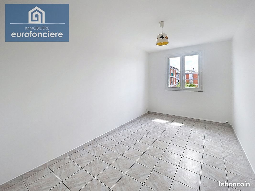Appartement à vendre, 64m², Saint-Julien-les-Villas