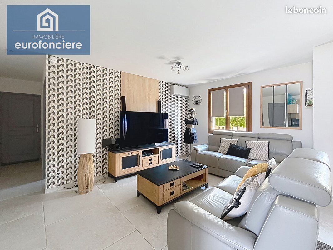 Maison à vendre, 135m², Saint-Lyé
