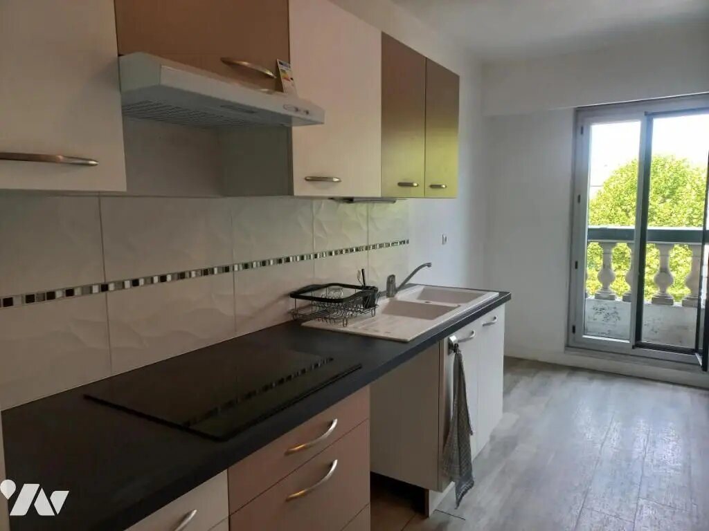 Appartement à louer, 80m², Chantilly