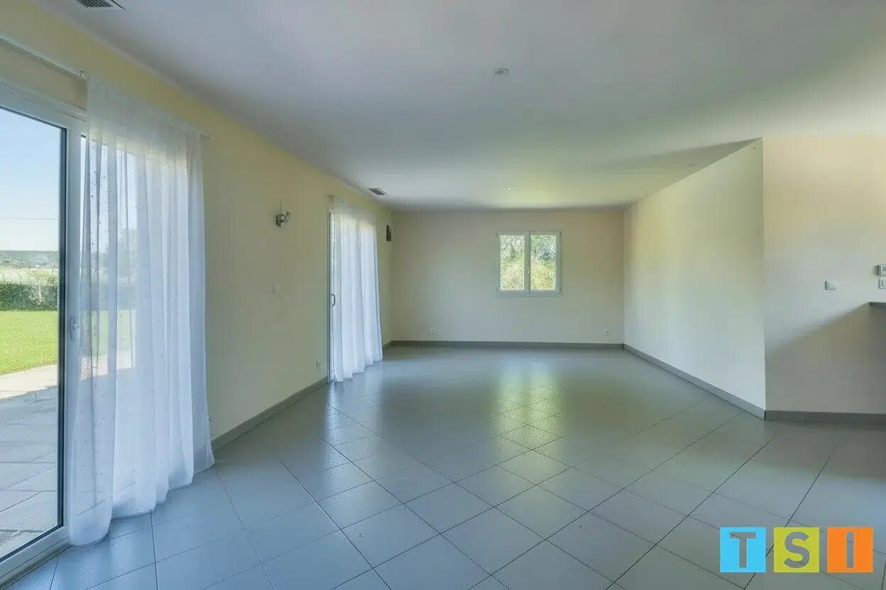 Maison à vendre, 134m², Mondavezan