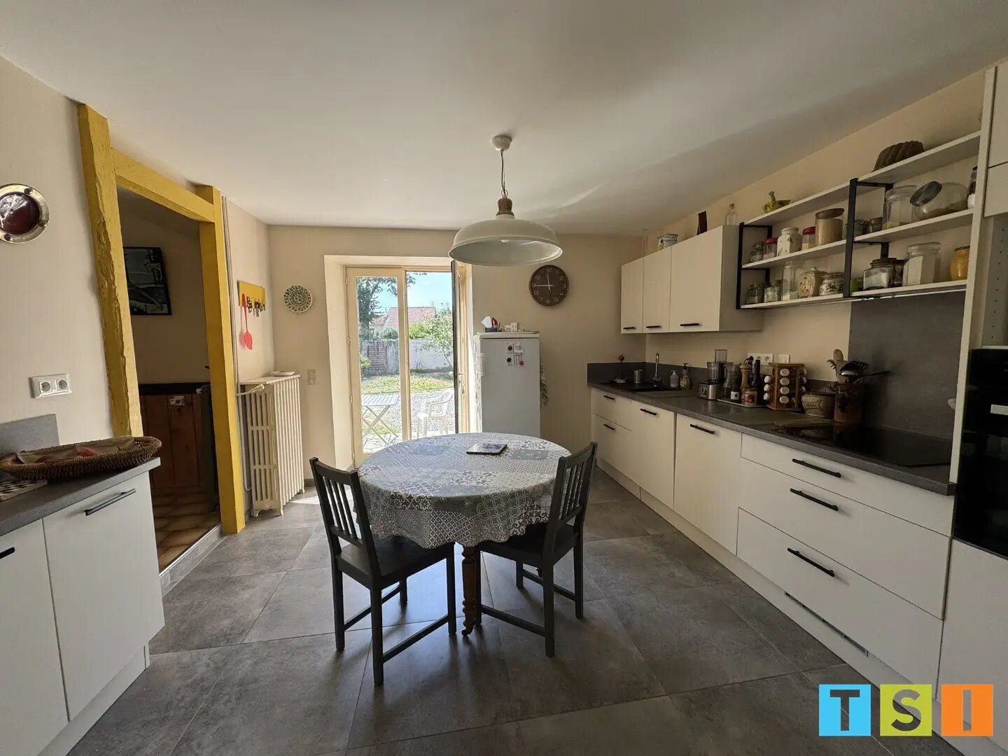 Maison à vendre, 197m², Beauchalot