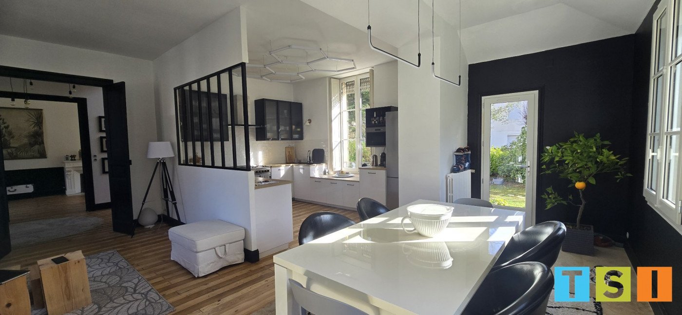 Maison à vendre, 216m², Bagnères-de-Luchon