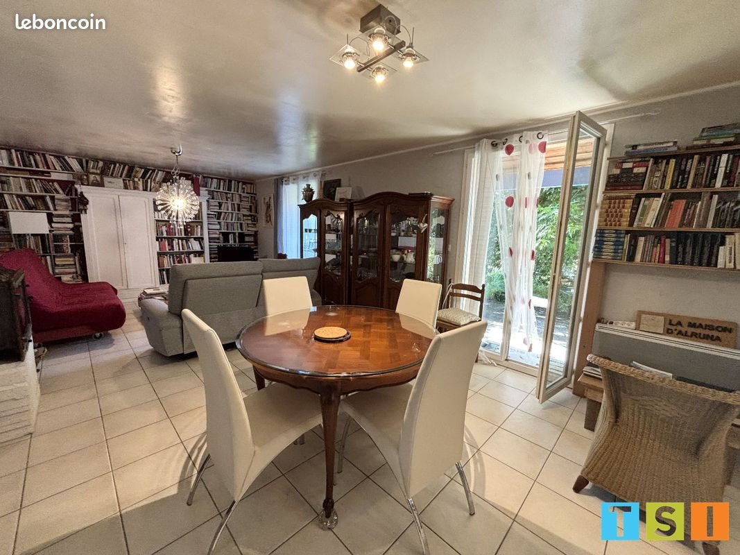 Maison à vendre, 104m², Beauchalot
