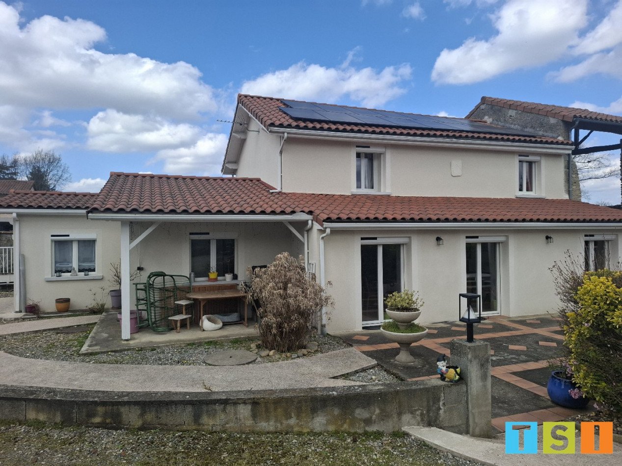 Maison à vendre, 200m², Pointis-de-Rivière