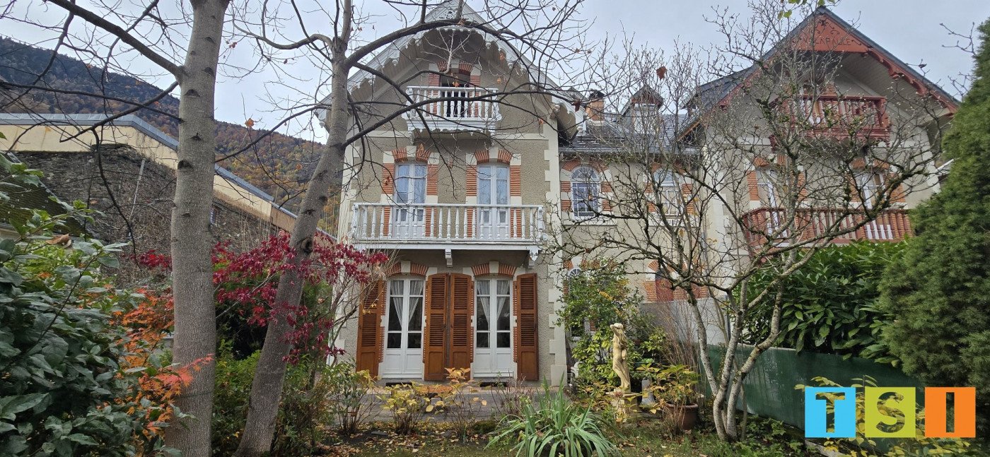 Maison à vendre, 137m², Bagnères-de-Luchon