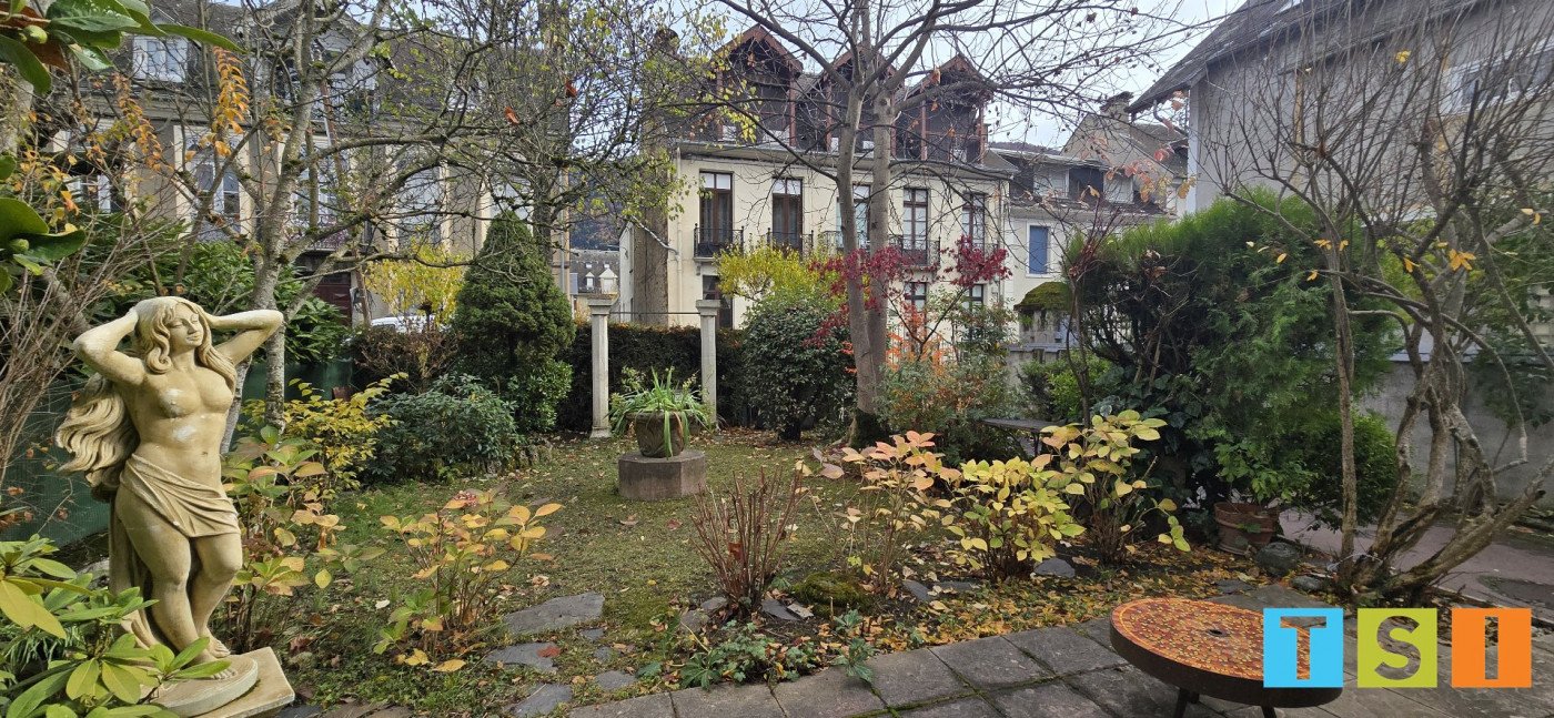 Maison à vendre, 137m², Bagnères-de-Luchon