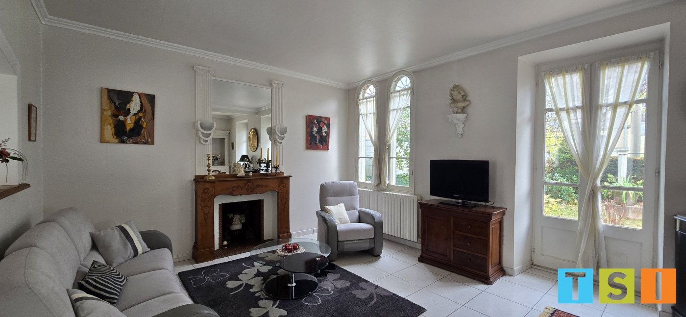 Maison à vendre, 137m², Bagnères-de-Luchon