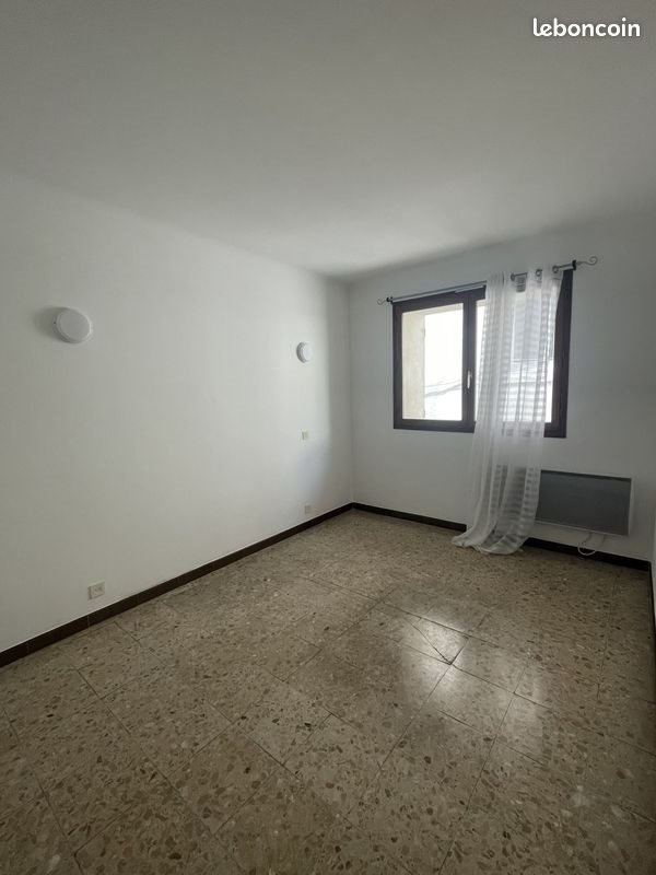 Maison à louer, 56m², Pont-Saint-Esprit