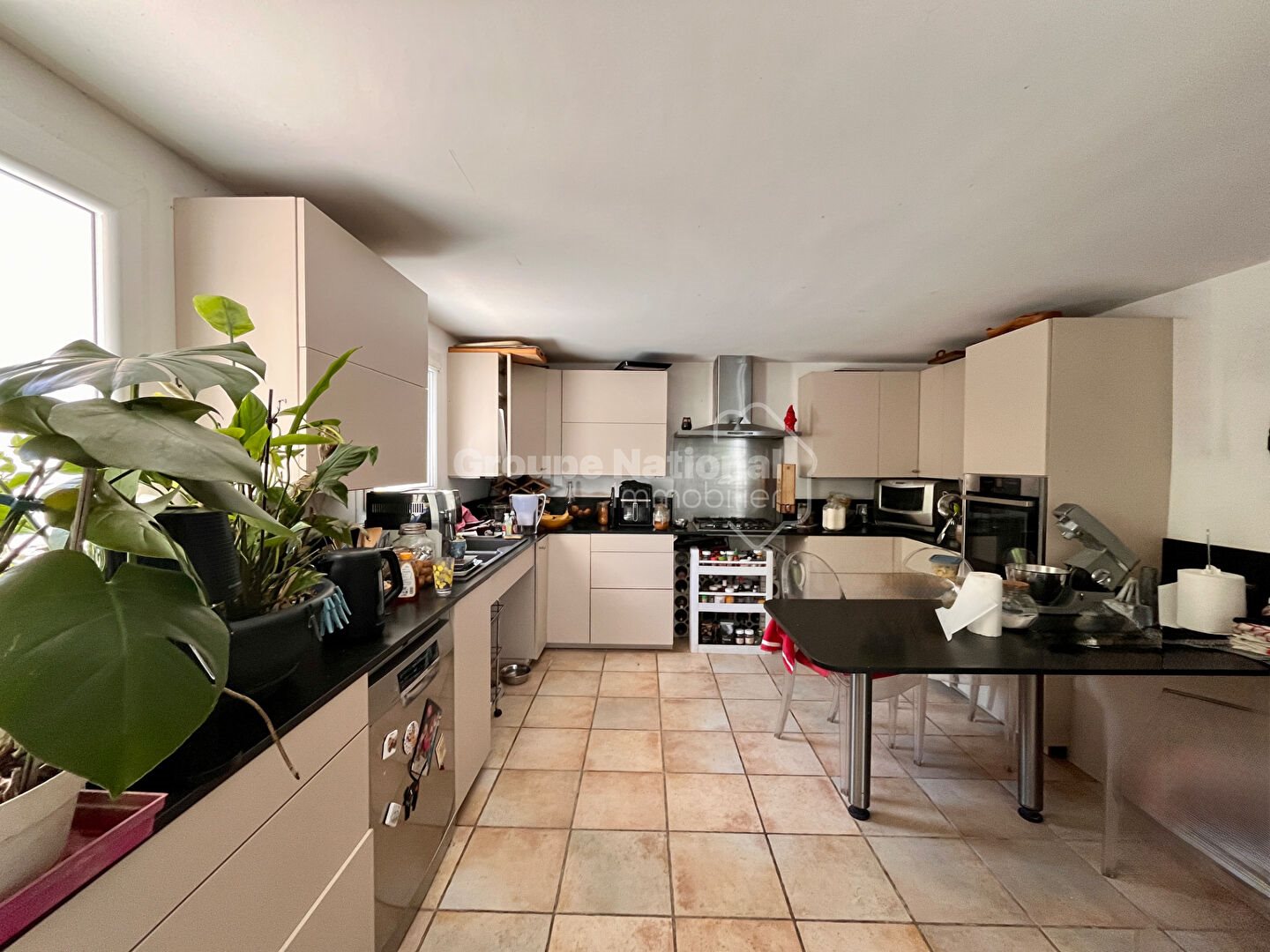 Maison à vendre, 180m², Rognonas