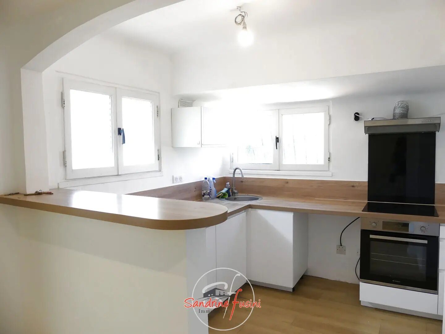 Appartement à louer, 89m², Carros