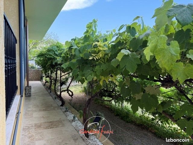 Appartement à louer, 59m², Gattières