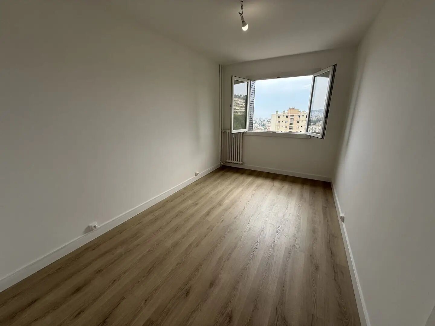 Appartement à louer, 68m², Nice